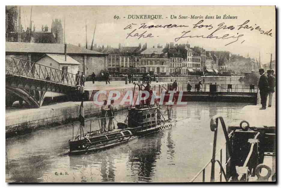 Dunkerque — Un Sous-Marin dans les Écluses — C. A. R. - Recto