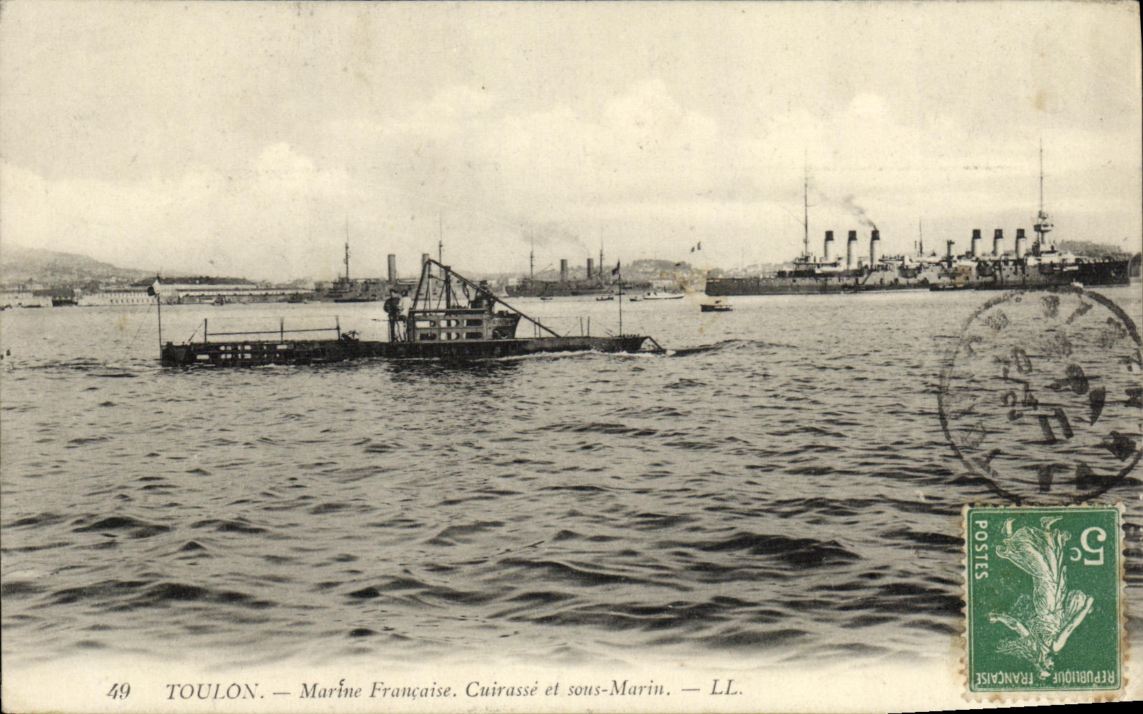 Toulon — Marine Française. Cuirassé et sous-Marin. — LL.
