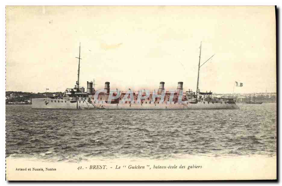 CPA Bateau Guerre Brest Le Guichen bateau ecole des gabiers