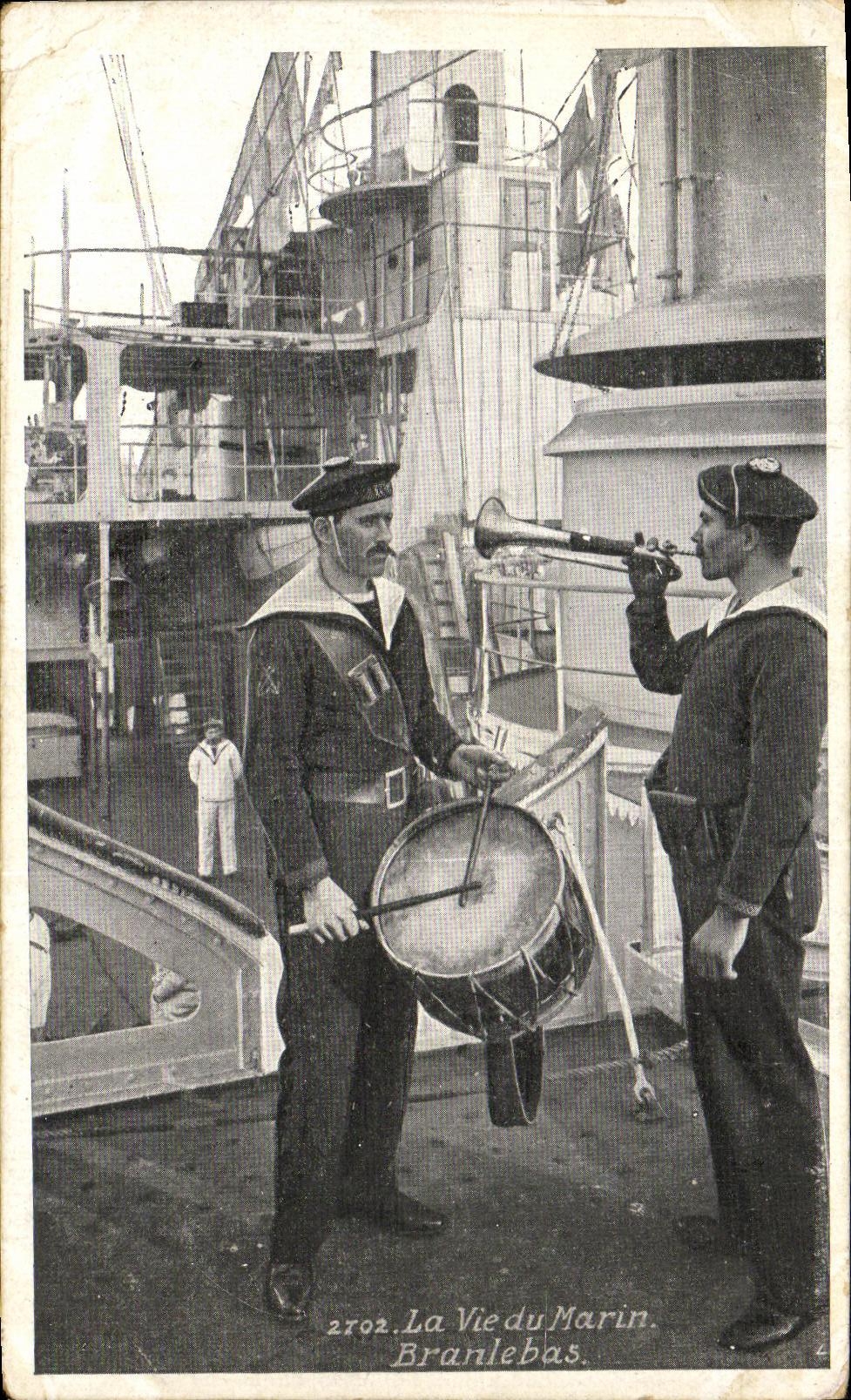 CPA Bateau La vie du marin Branlebas TRompette 