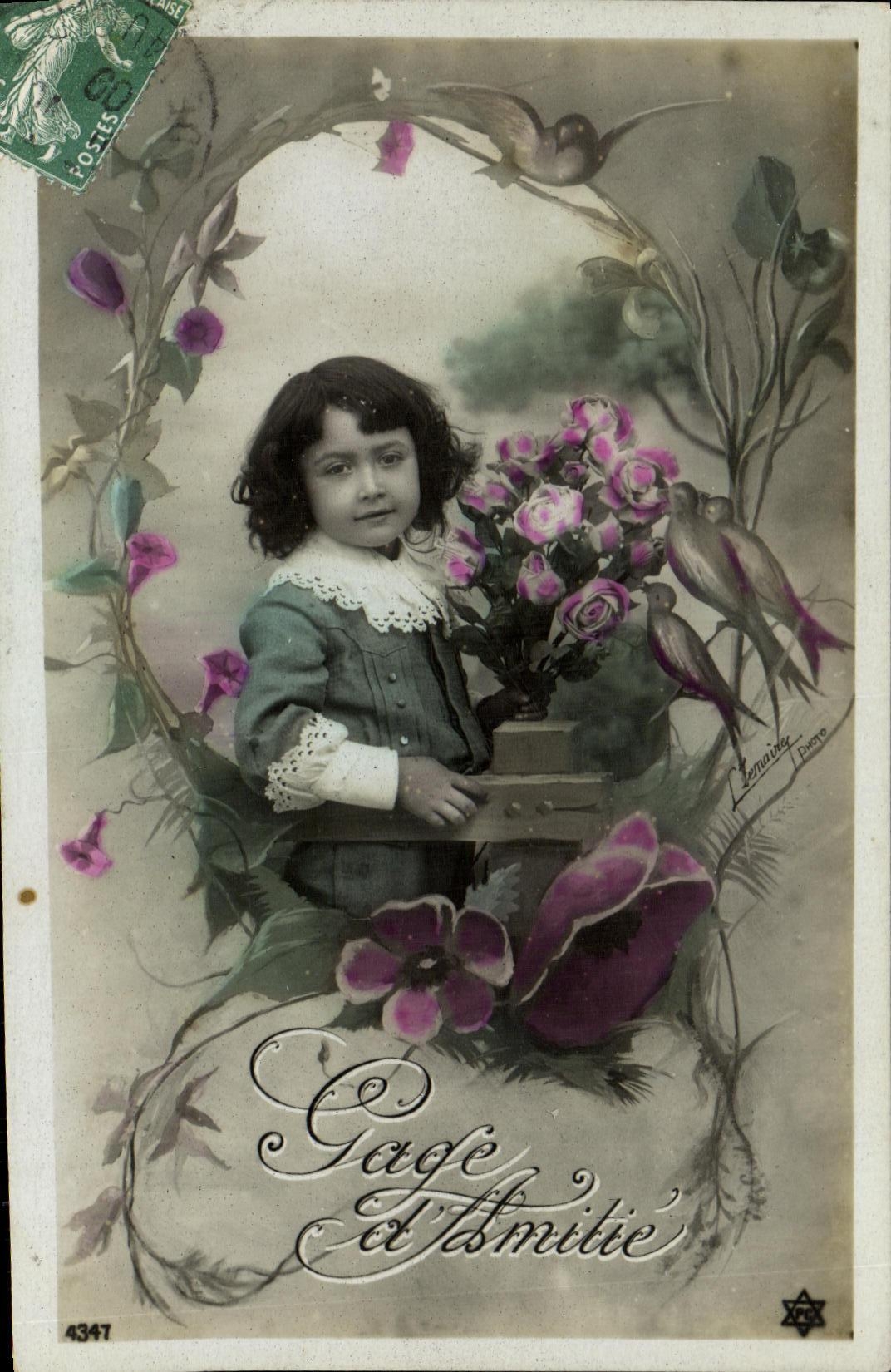 CPA Fantaisie Enfant Gage d amite Hirondelles 