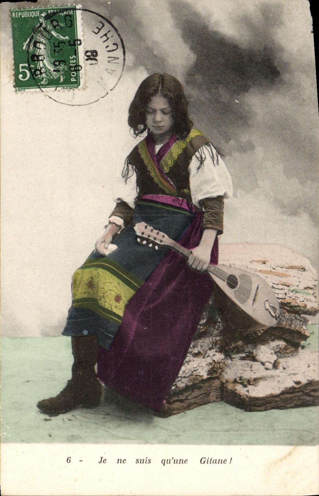 No soy más que una Gitana! — Joven Gitana con mandolina — Editor no identificado, n°6