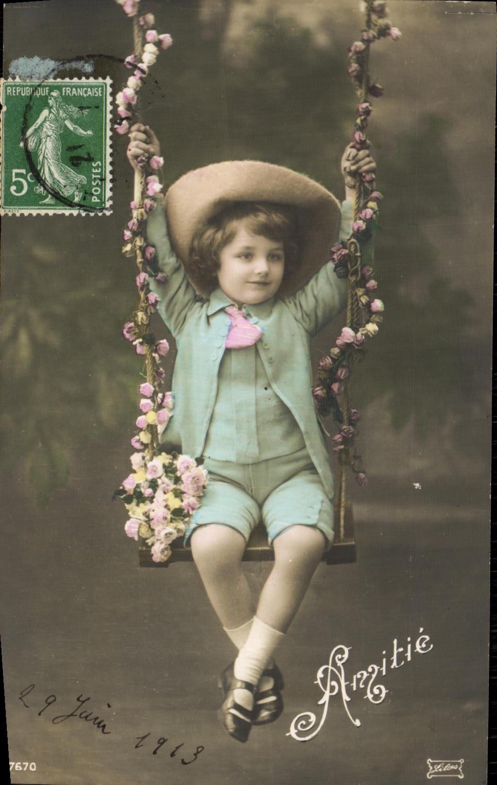 CPA Fantaisie Enfant Balancoire
