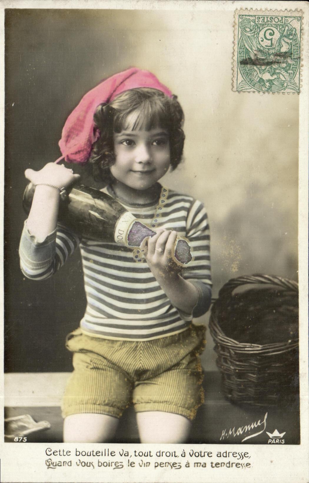 CPA Fantaisie Enfant Bouteille 