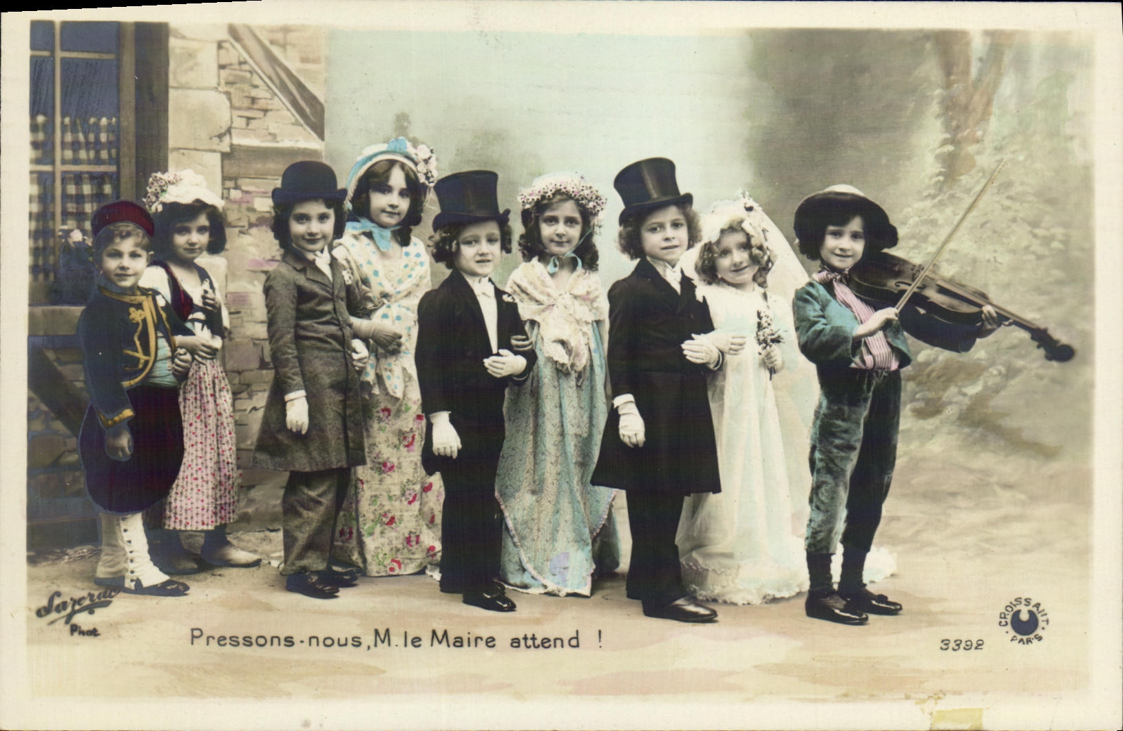 CPA Fantaisie Enfants Pressons nous M le Maire attend Mariage Violon
