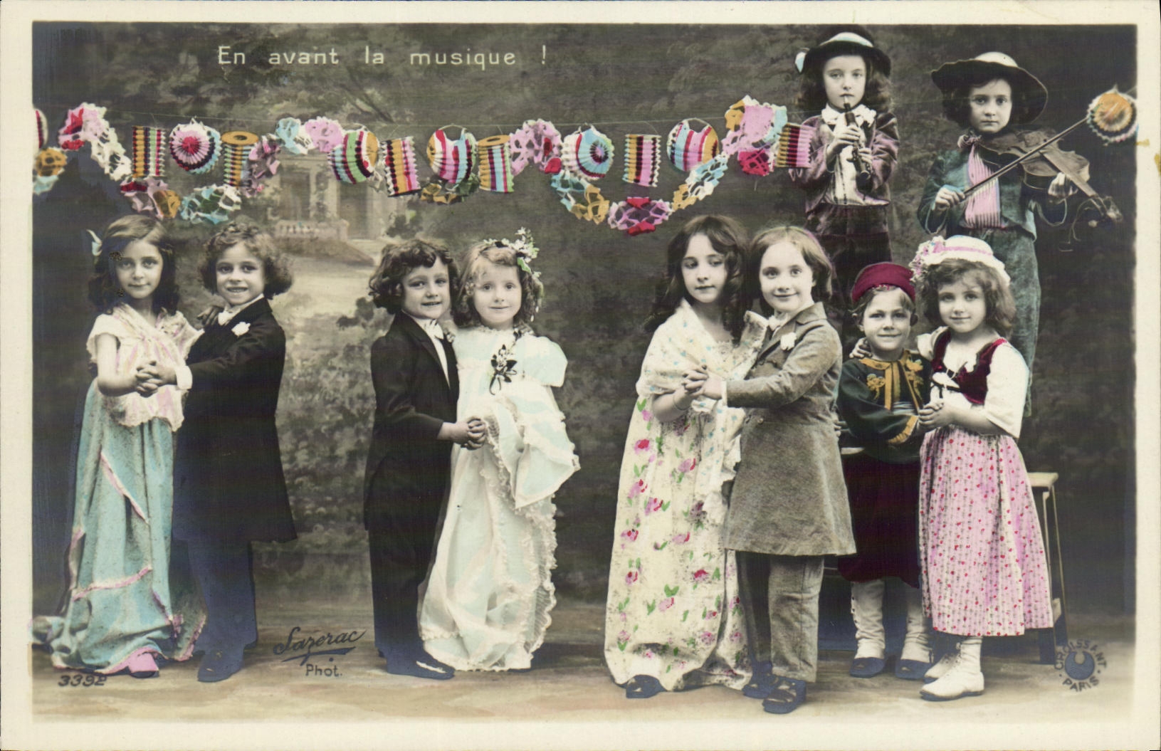 CPA Fantaisie Enfants Mariage En avant la musique Violon 