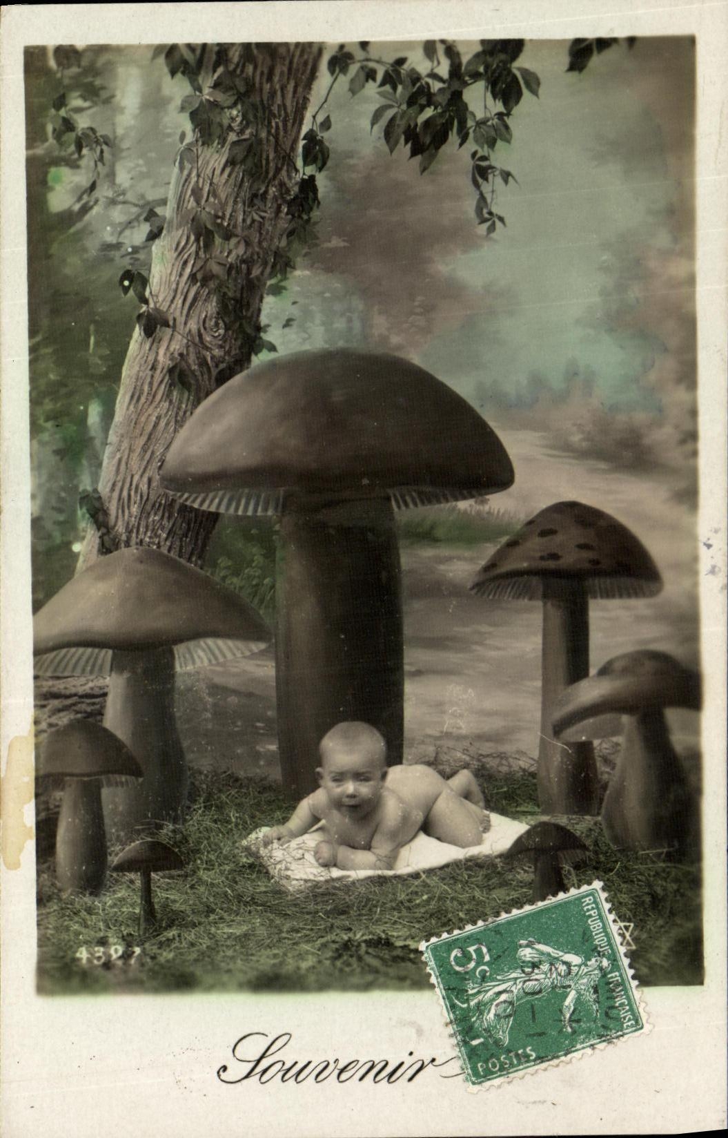 CPA Fantaisie Enfant Bebe Chamoignon 