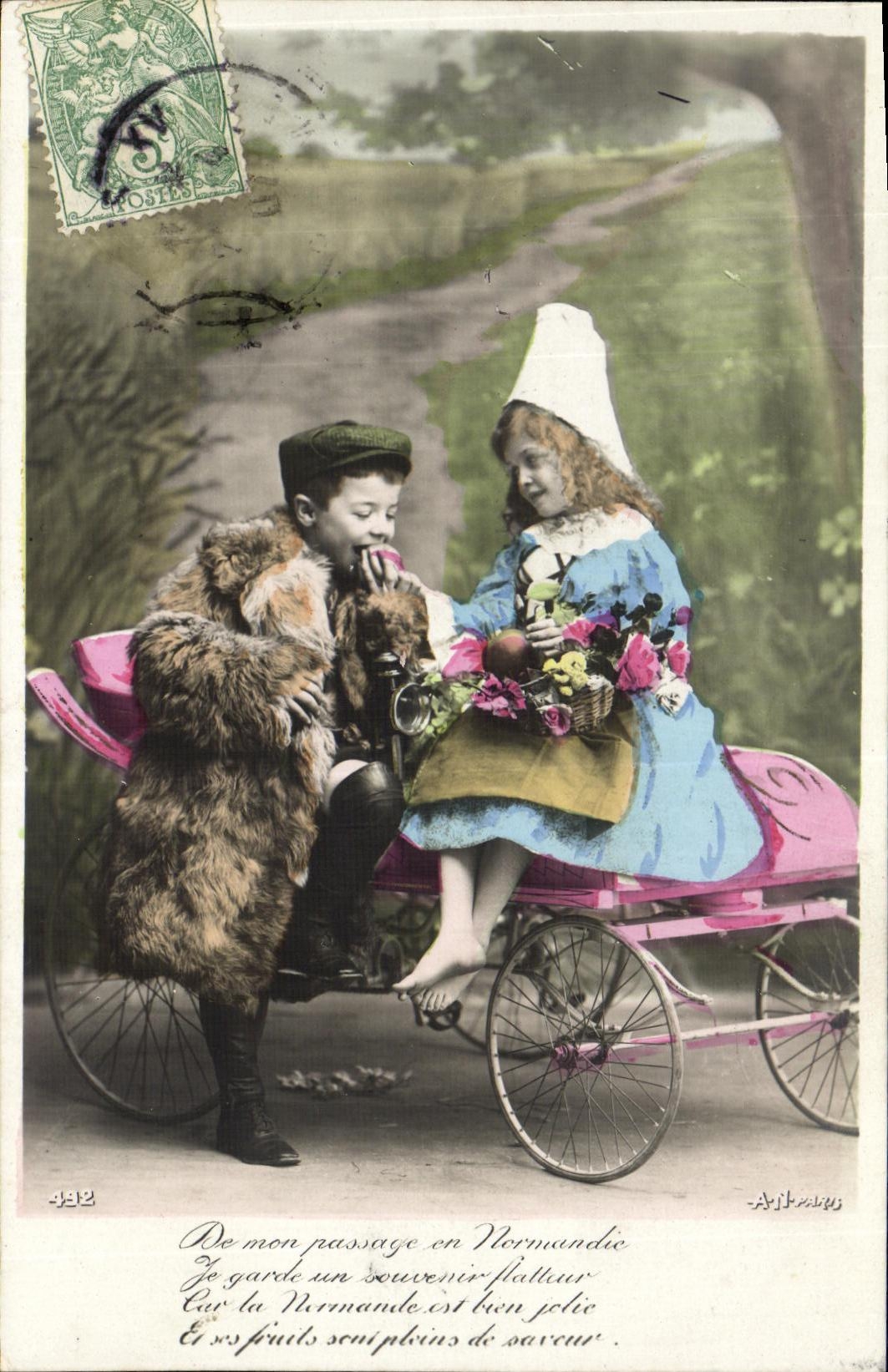 CPA Fantaisie Enfant Automobiles
