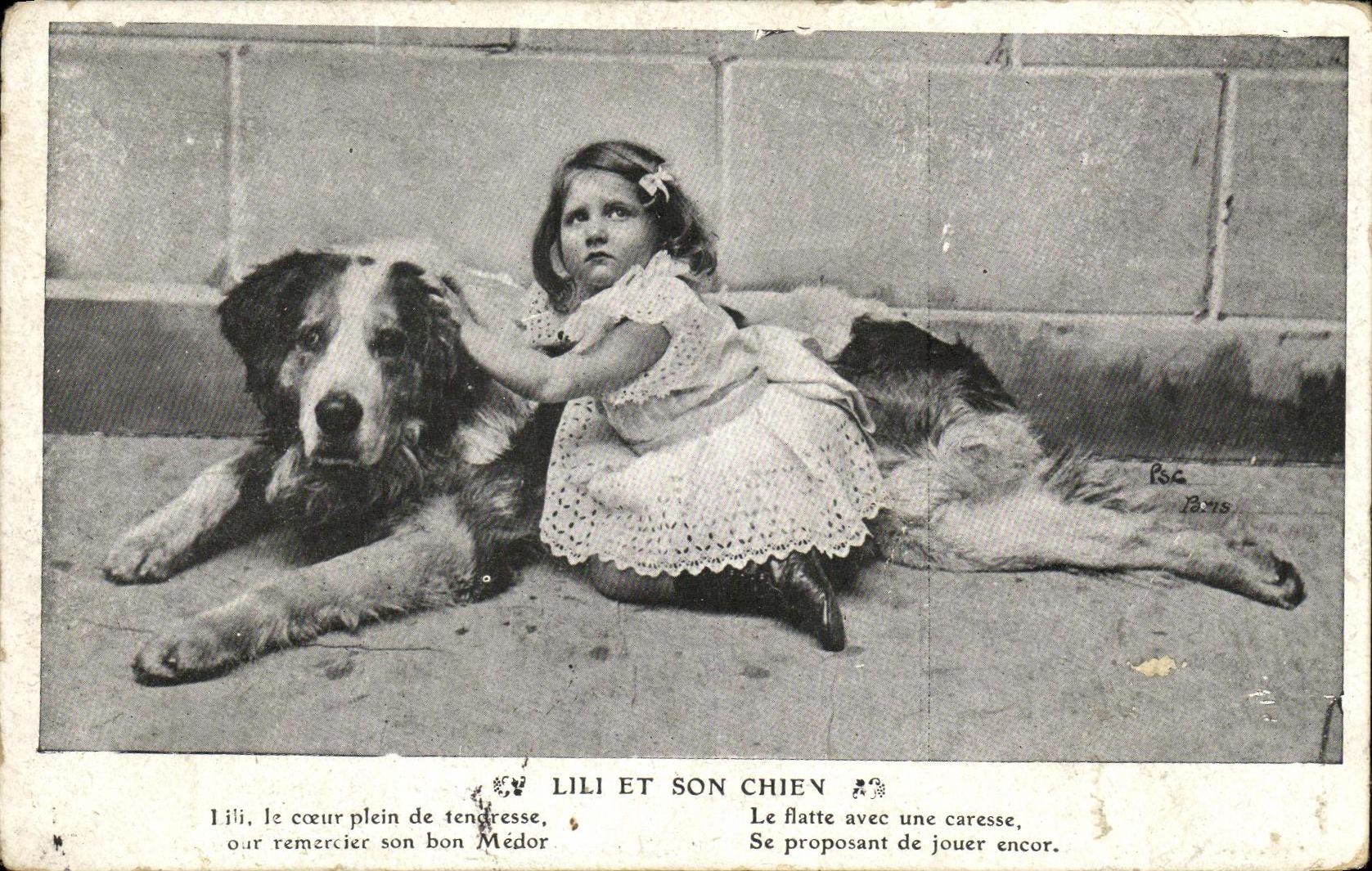 CPA Fantaisie Enfant Lili et son chien 