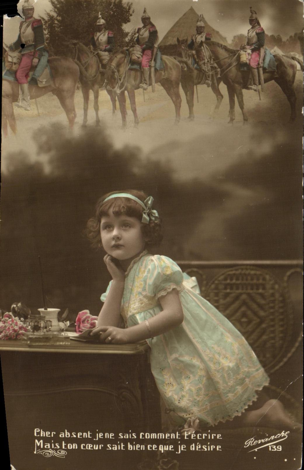 CPA Fantaisie Enfant Militaria Cheval