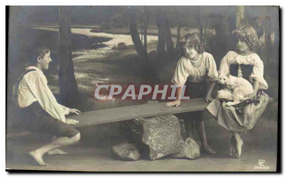 CPA Fantaisie Enfants Chats