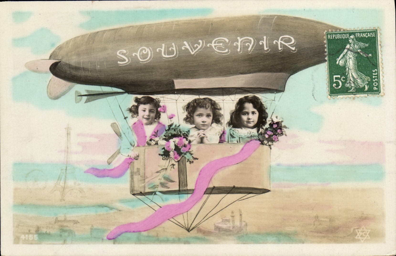 CPA Fantaisie Enfants Dirigeable Zeppelin 