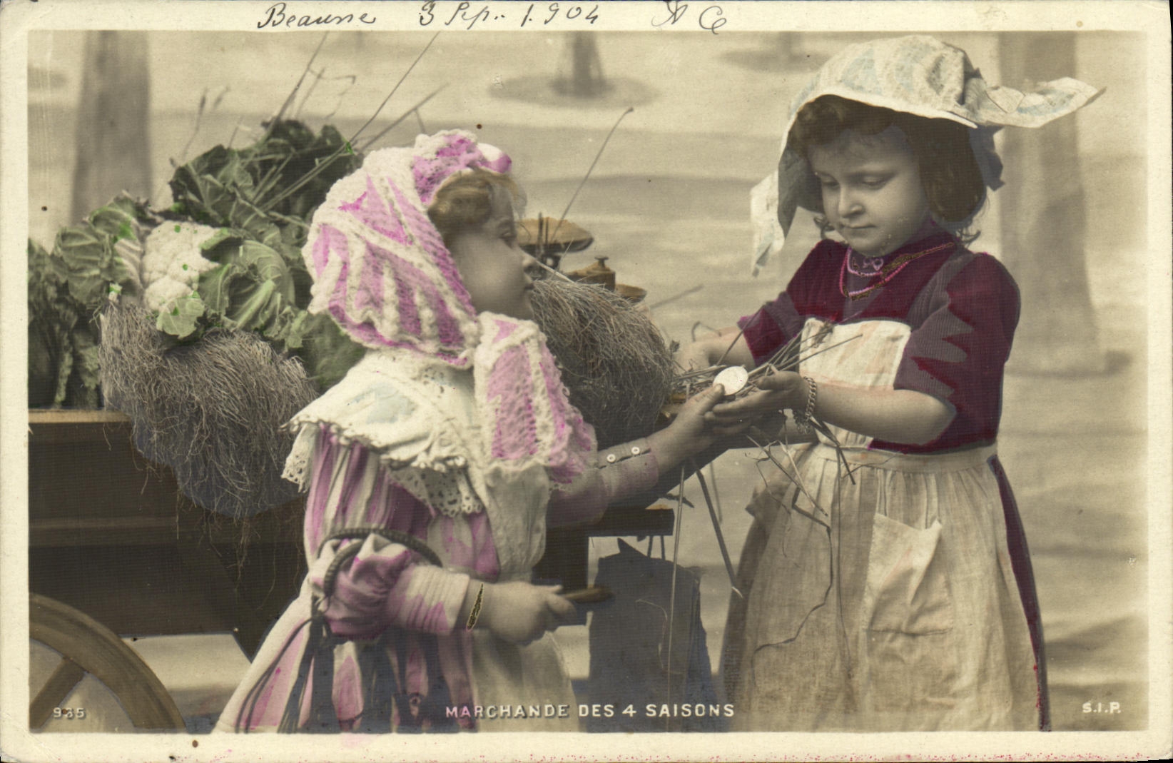 CPA Fantaisie Enfants Marchande des 4 saisons 