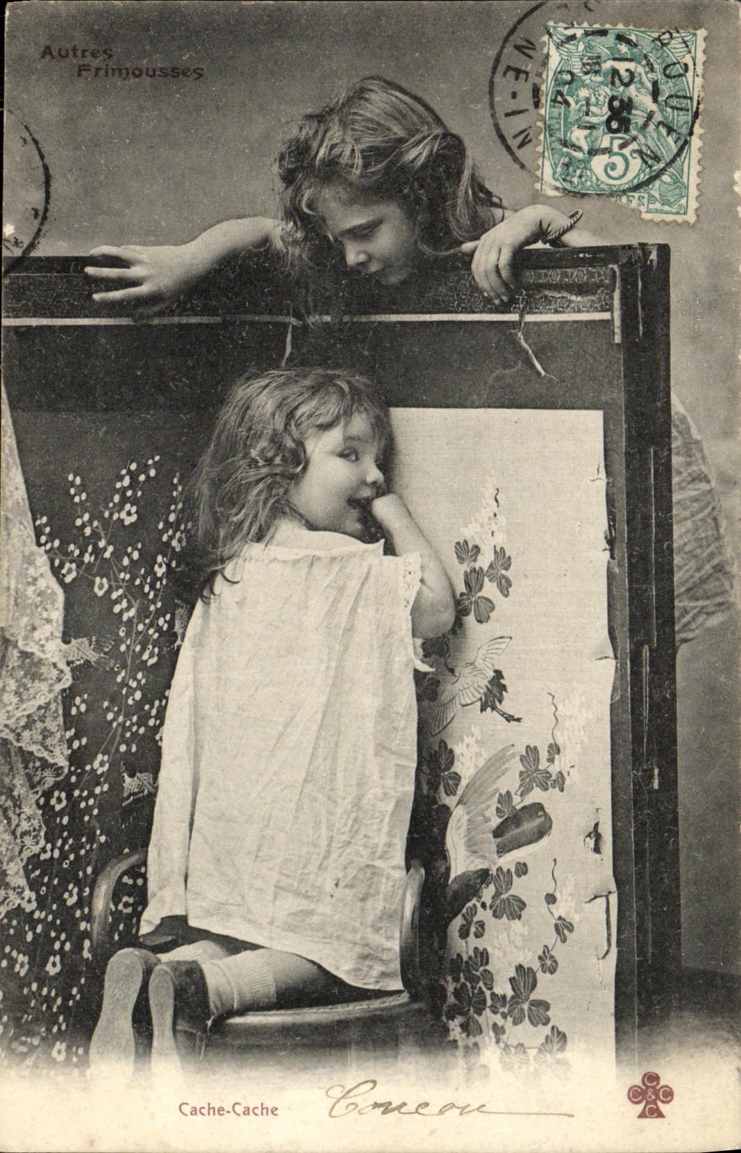 CPA Fantaisie Enfants Frimousses Cache Cache
