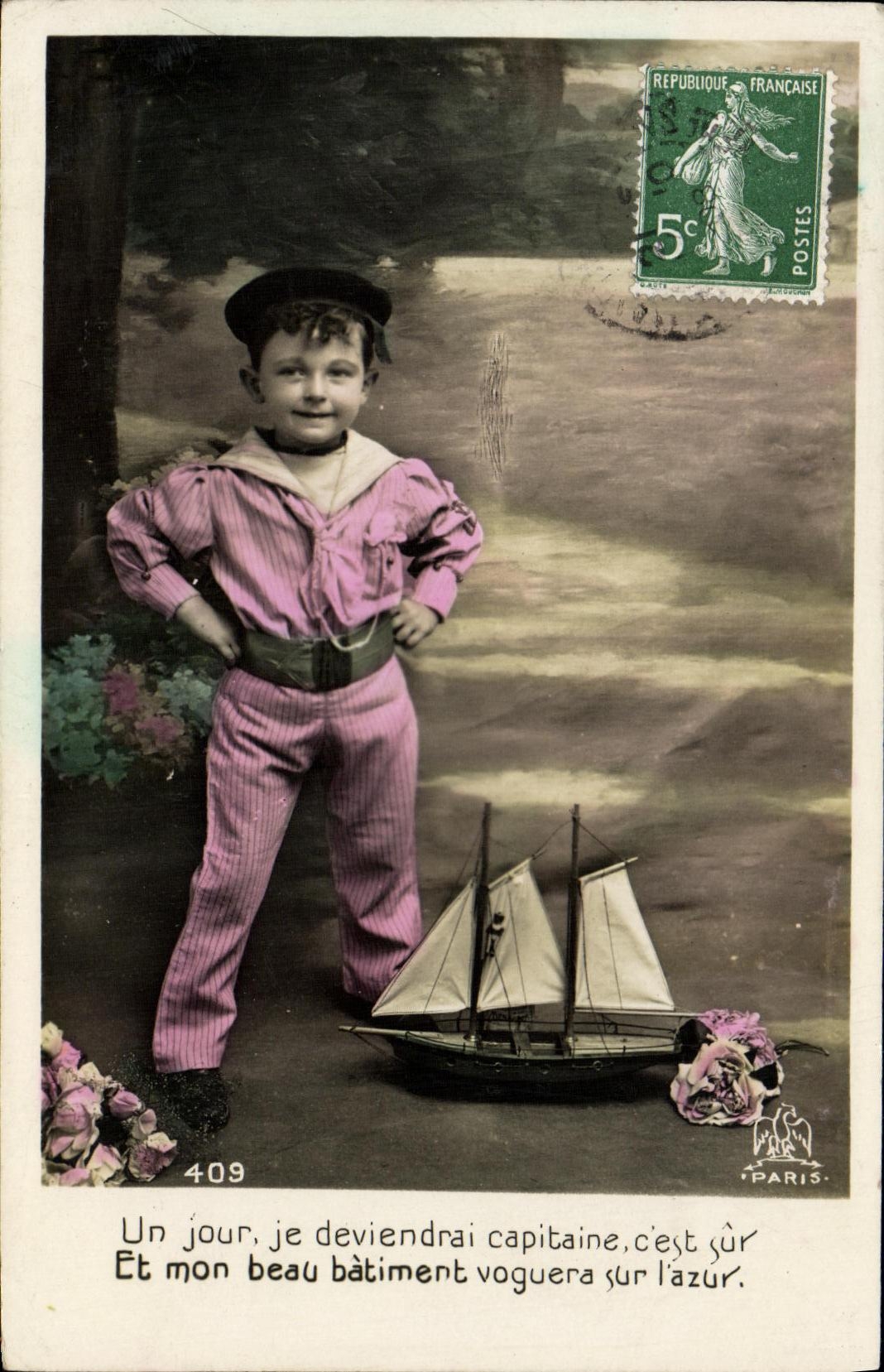 CPA Fantaisie Enfant Bateau Petit marin