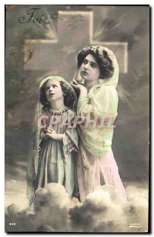 CPA Fantaisie Femme et Enfant Croix