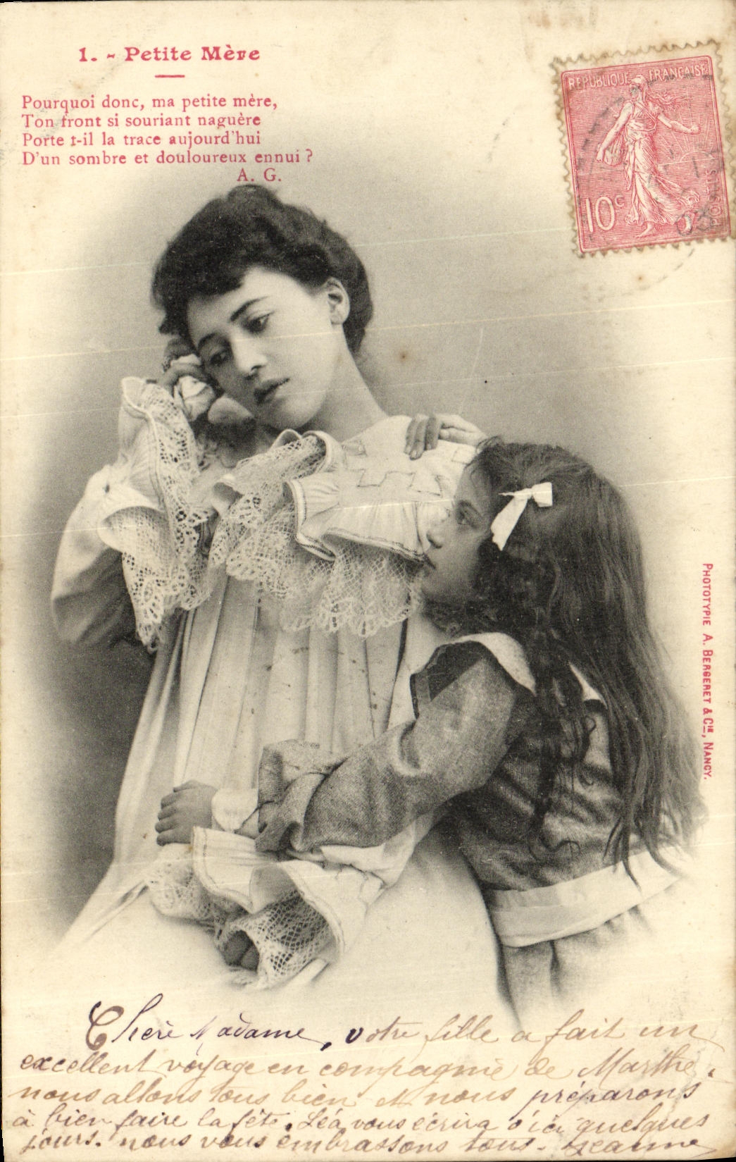 CPA Fantaisie Femme et Enfant Petite mere
