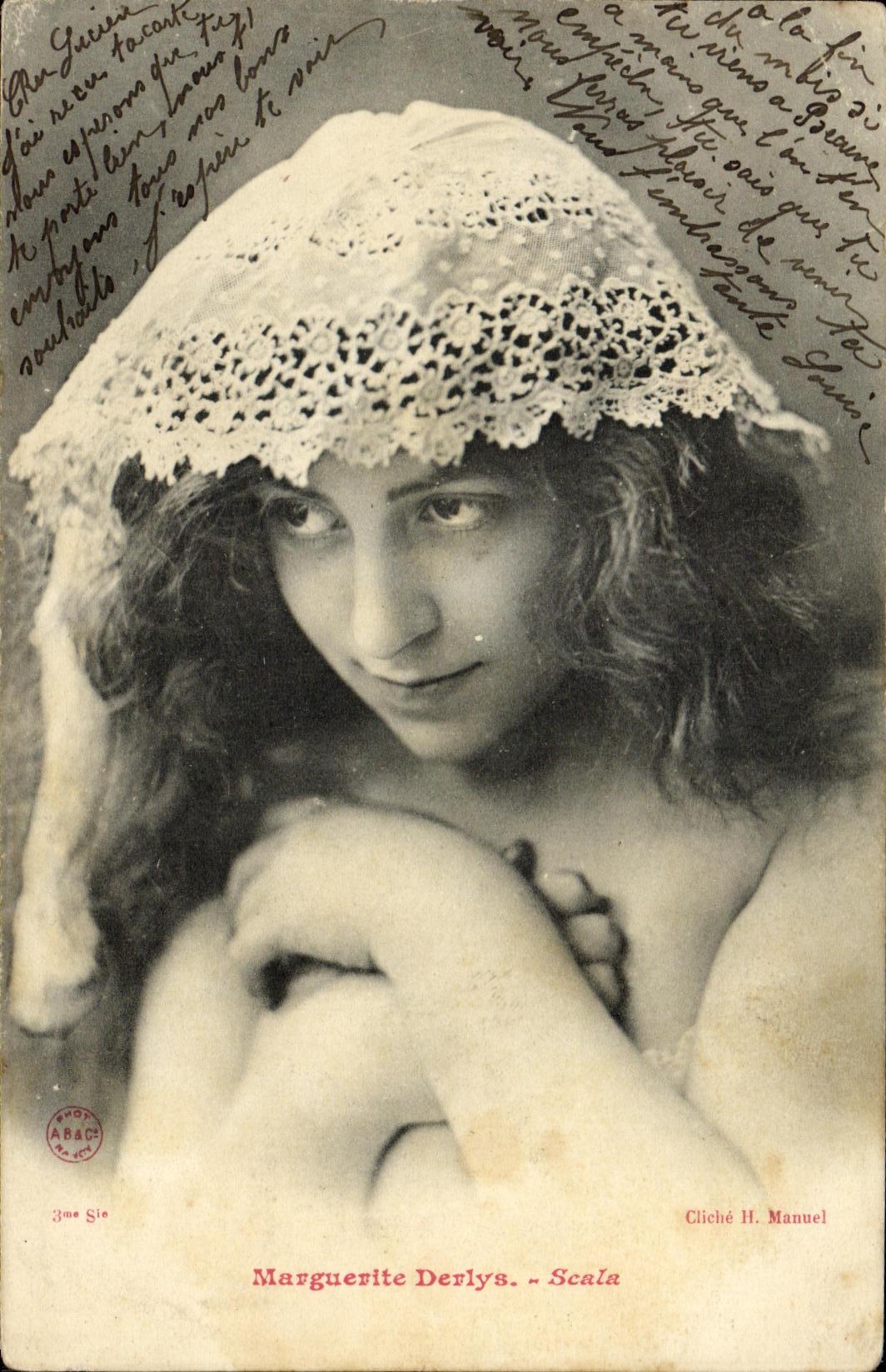 Marguerite Derlys — Portrait — Cliché H. Manuel, Scala
