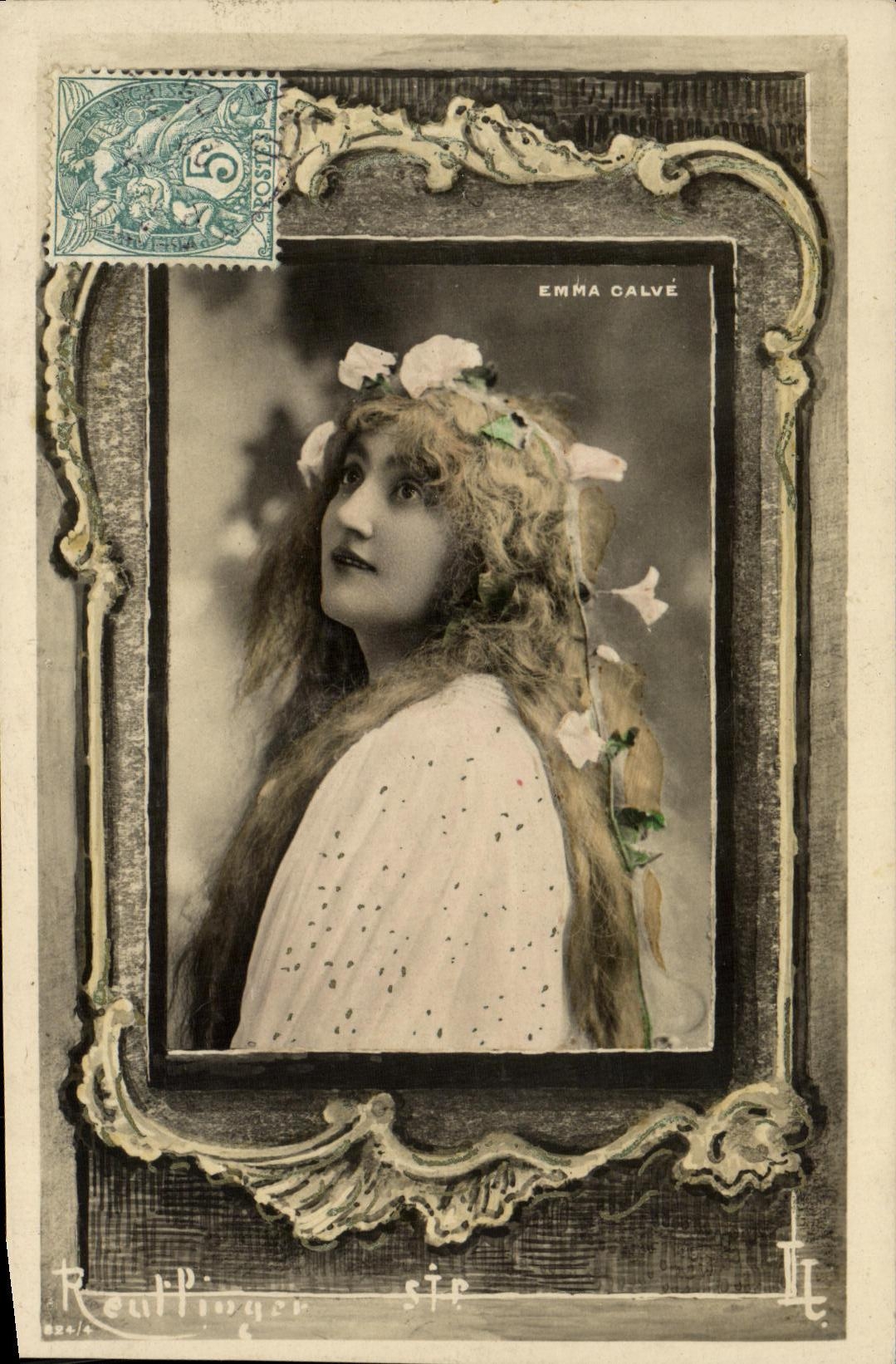 Emma Calvé — Portrait en cadre orné — Reutlinger & Cie