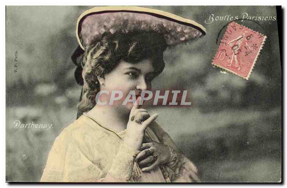Joven mujer con sombrero — retrato — V.P. París / Bouffes Parisienses
