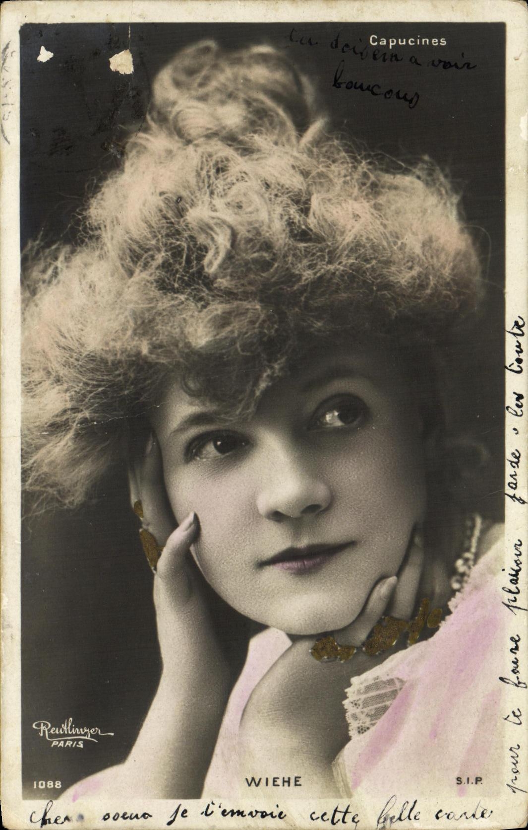 Femme aux cheveux bouclés — portrait — Reutlinger Paris, n° 1088