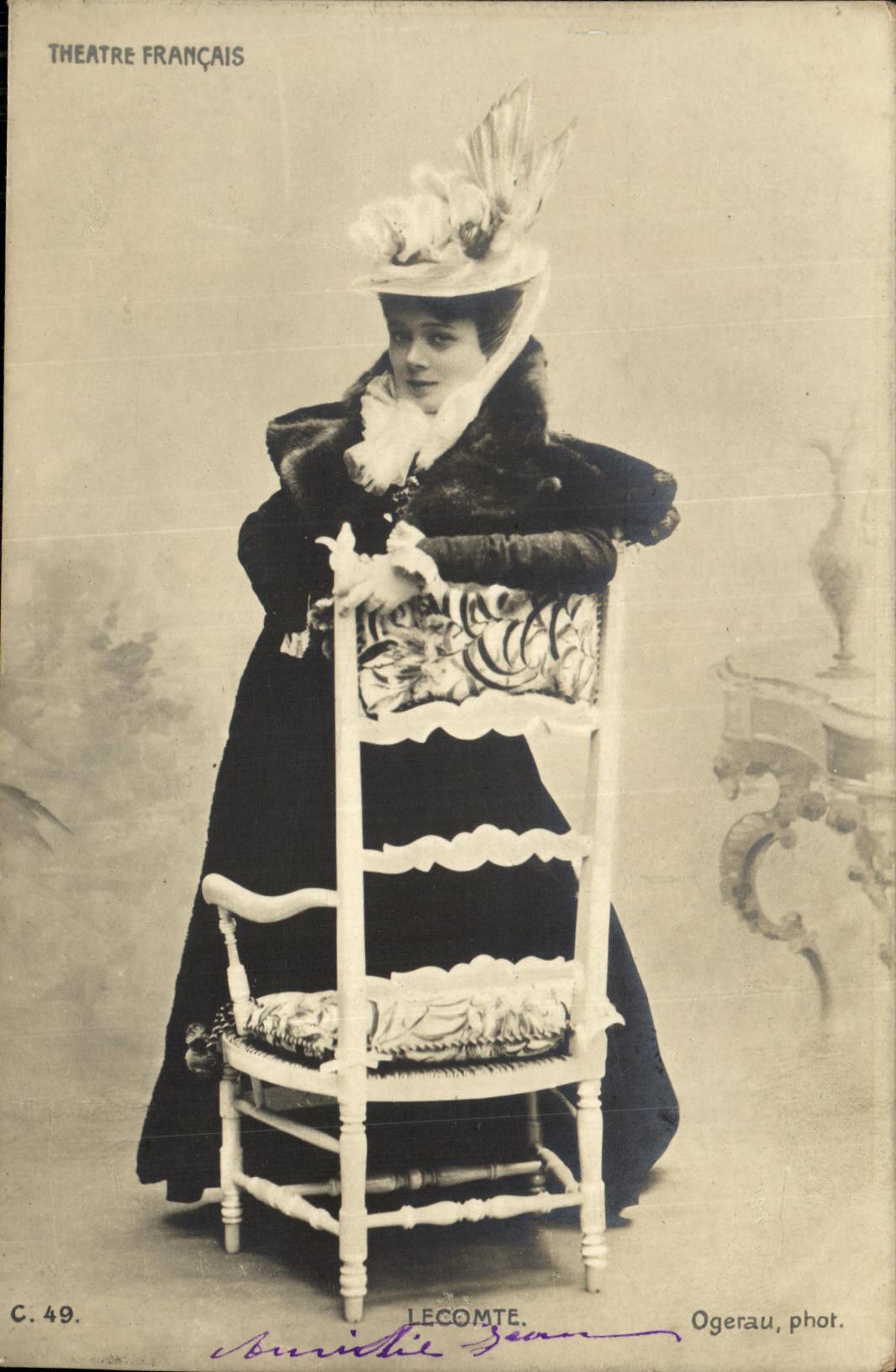 CPA Fantaisie Femme Theatre Francais Lecomte