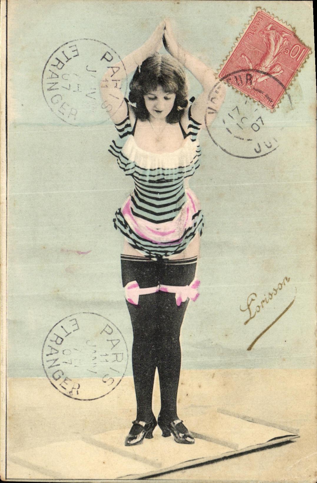 CPA Fantaisie Femme Lorisson