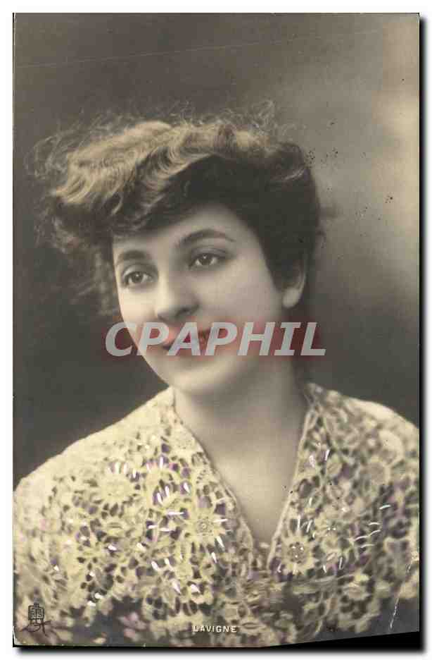 CPA Fantaisie Femme Lavigne