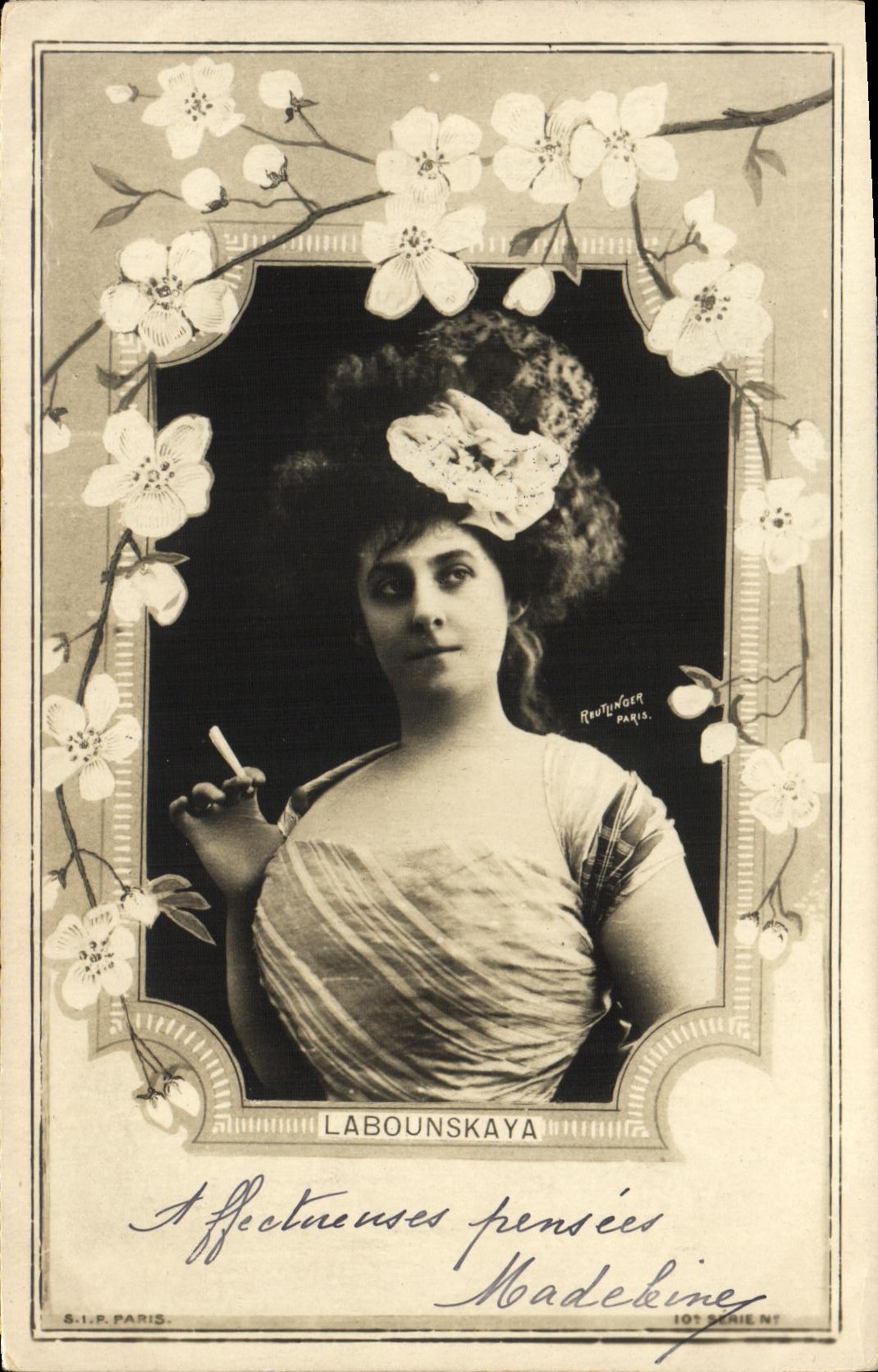 Madeleine Labounskaya — Portrait de femme fumant — S.I.P. Paris, série 101