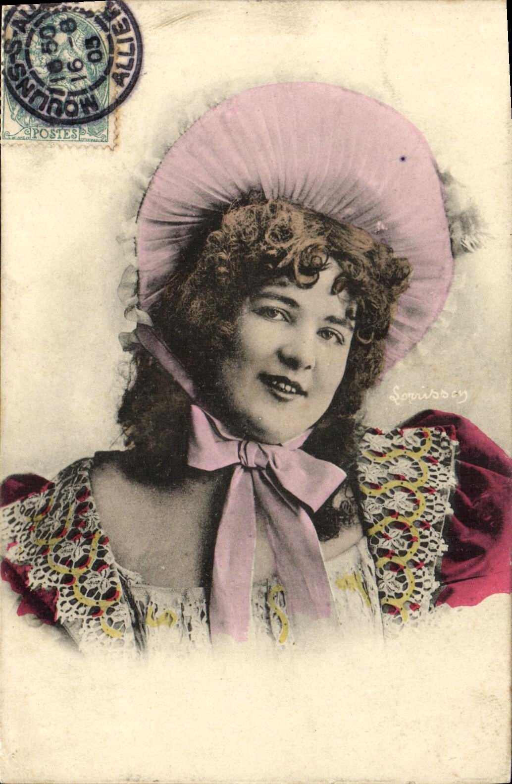 Femme en chapeau rose — Somissey — éditeur Somissey