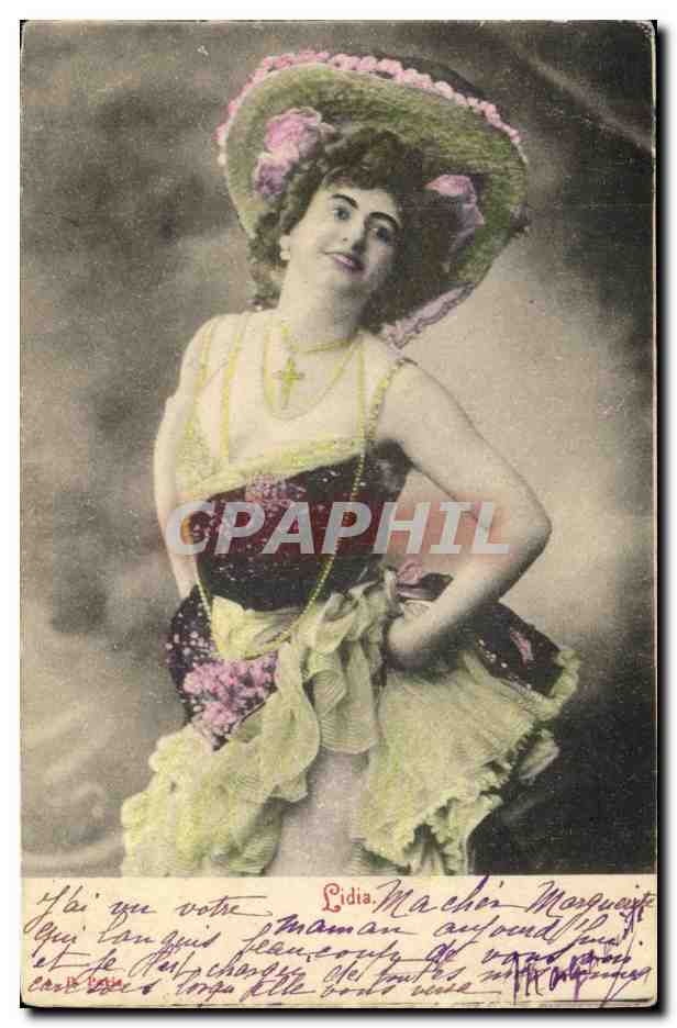 Lidia Machin-Morquayt — Portrait féminin en costume de scène — éditeur non identifié