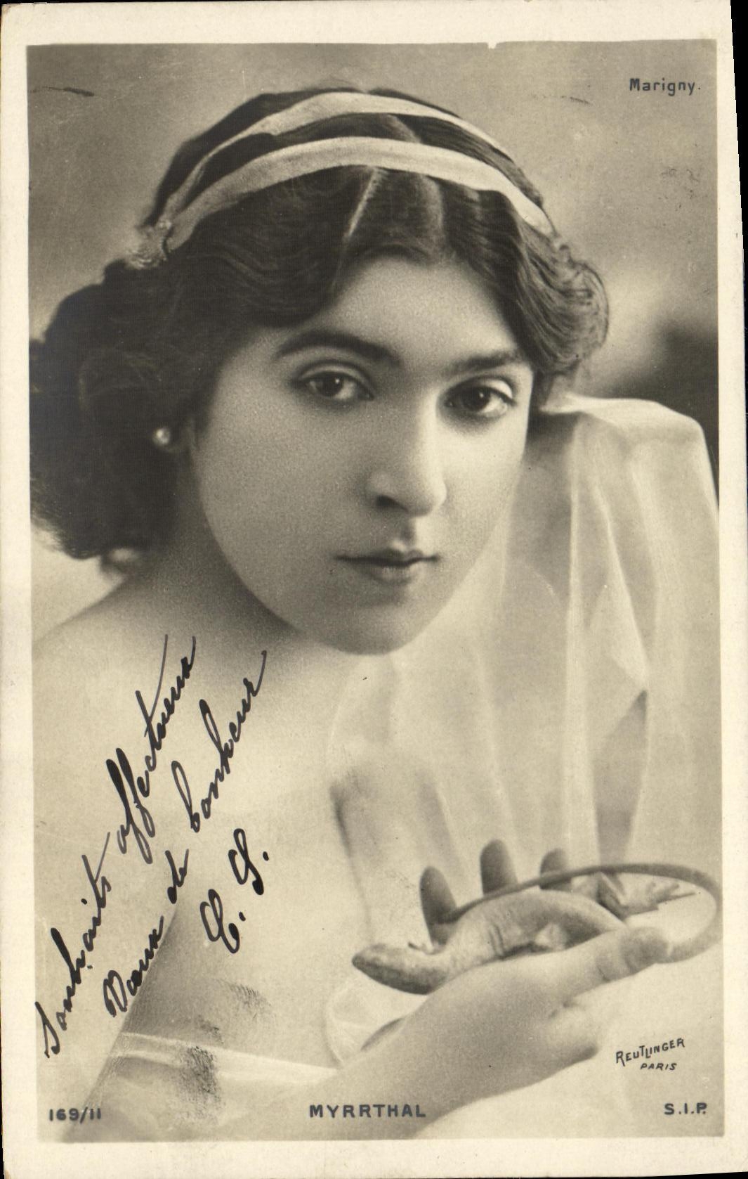 Jeune femme en robe légère — portrait — Marigny, S.I.P. n°169/11