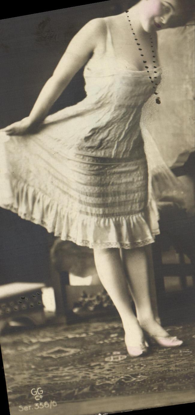 CPA Fantaisie Femme La belle di Miranda