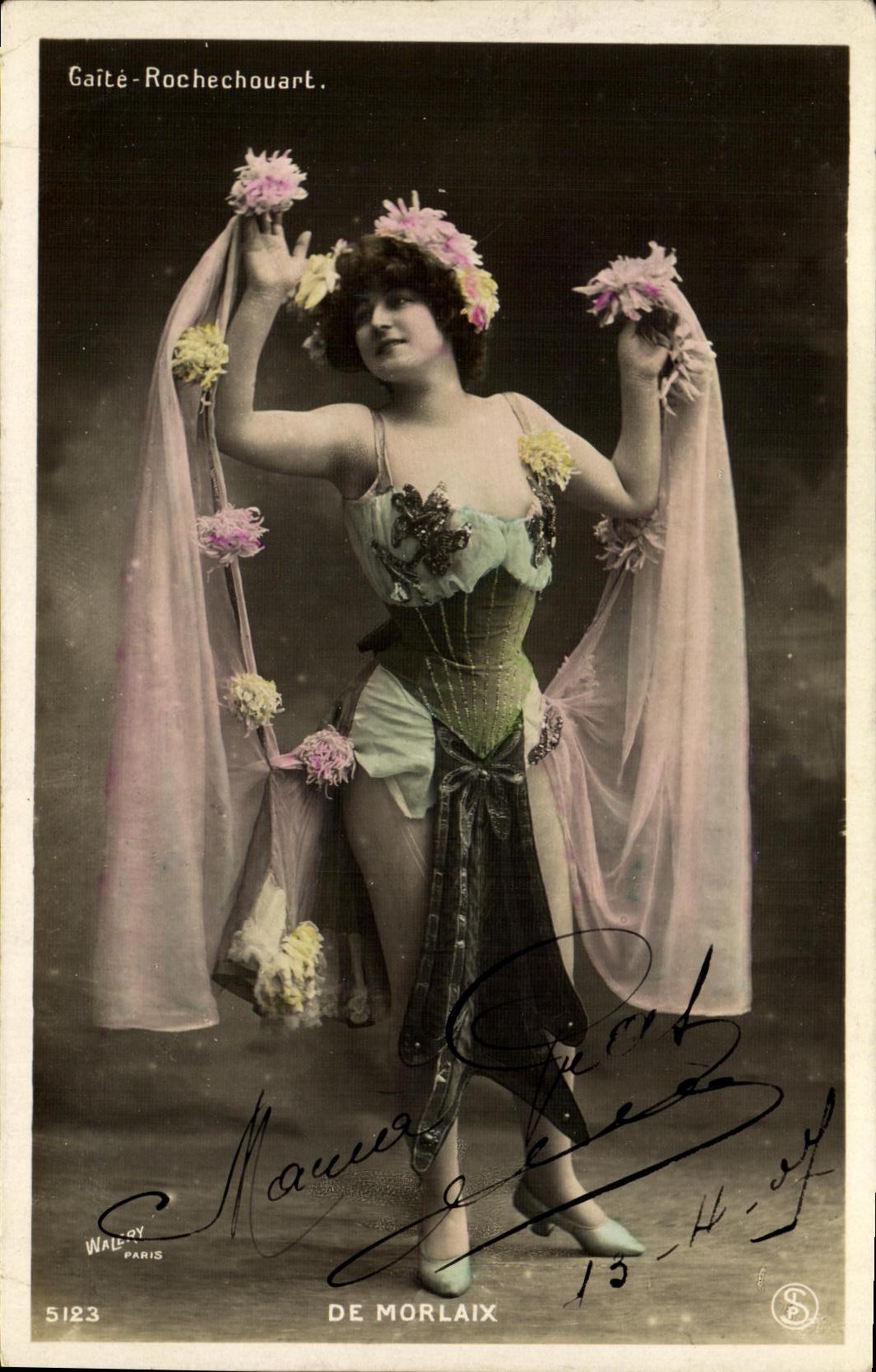 CPA Fantaisie Femme De Morlaix Gaite Rochechouart