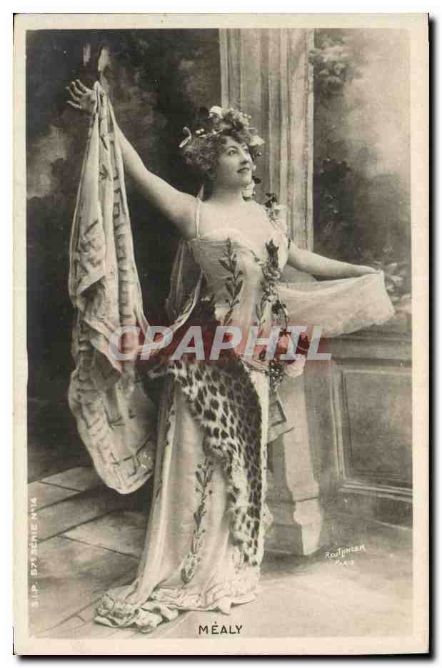 Méaly — danseuse en costume de scène — éditée par Roujancier, Paris