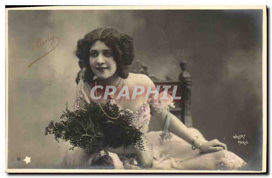 CPA Fantaisie Femme Sterly
