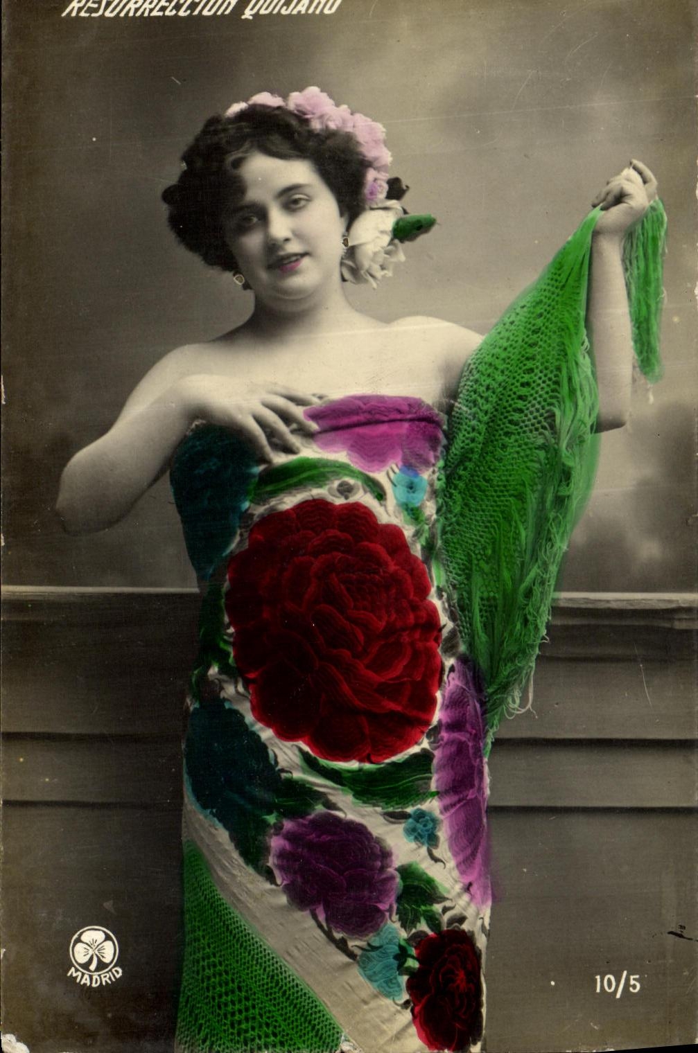 CPA Fantaisie Femme Resurreccion Quinjano