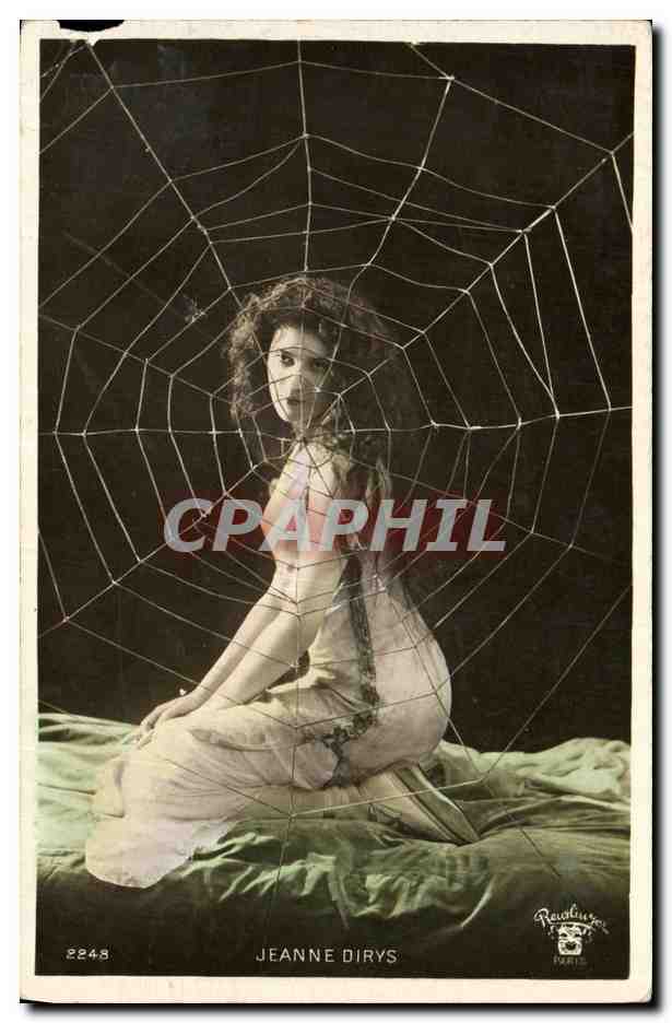 Jeannie Dirys — Femme assise dans une toile d'araignée — Raudiuser, Paris, n° 2248