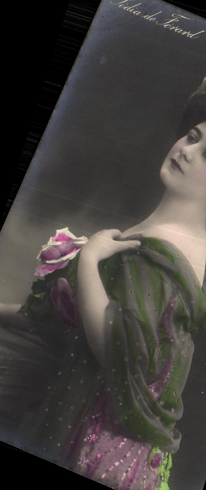 Julia de Férand — Portrait en costume — éditeur non visible