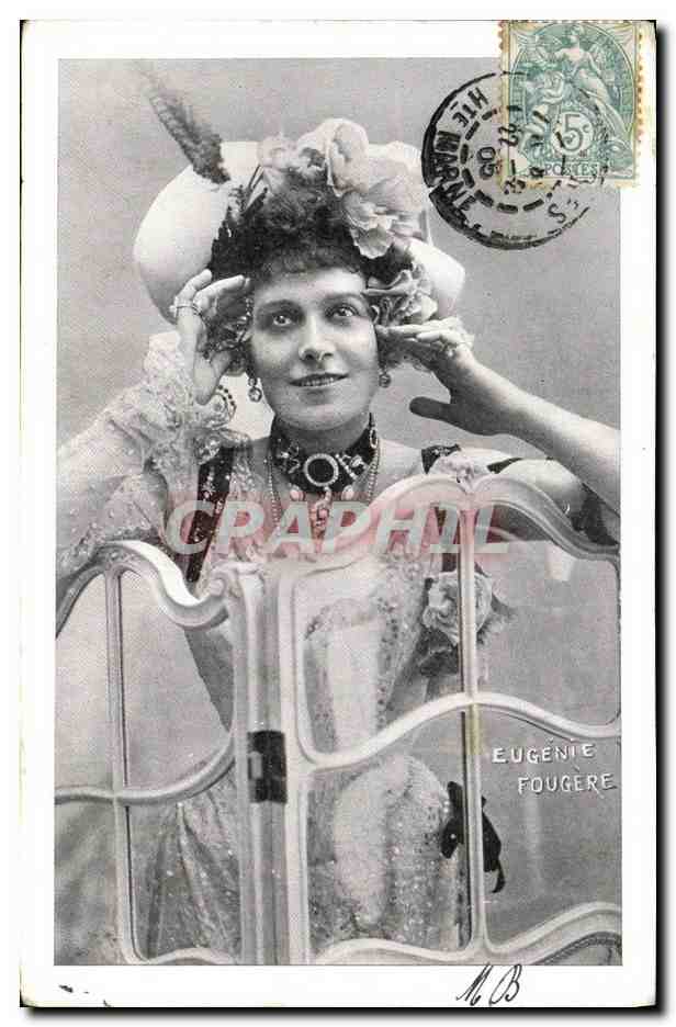 Eugénie Fougeré — Portrait en costume — Éditeur : Eugénie Fougeré, n° de série non visible