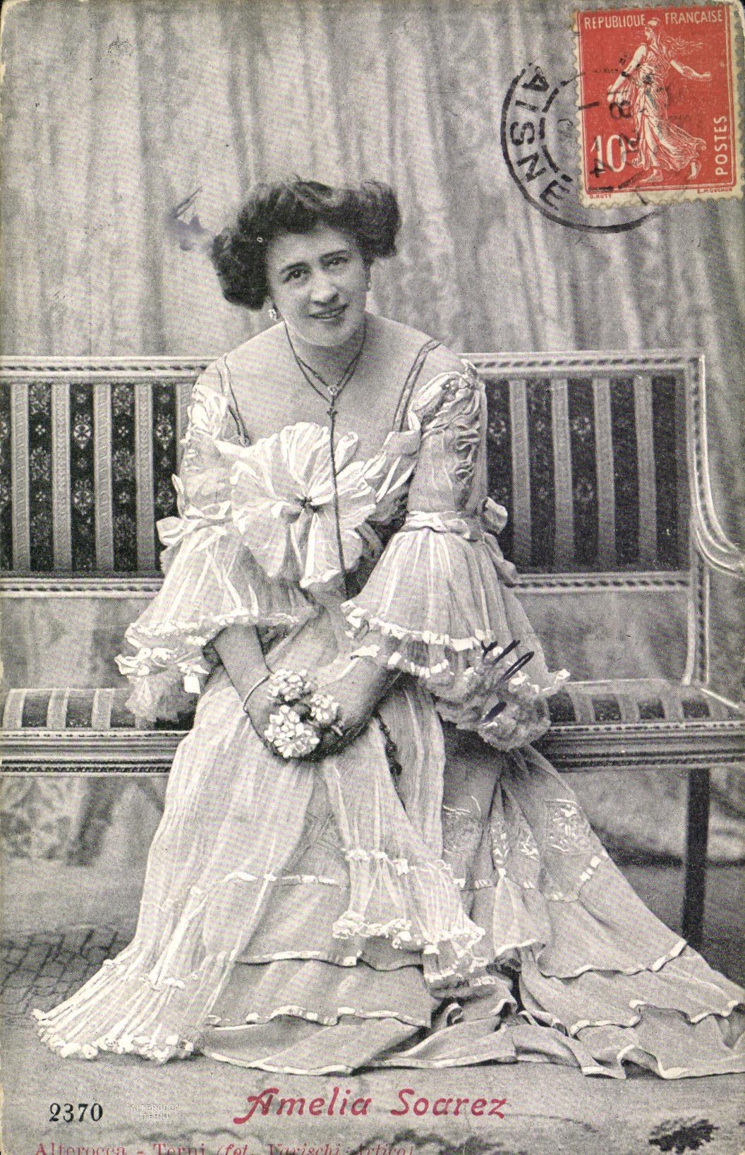 Amelia Soarez — Portrait in a Goredress — Publisher Terni (Varischì), no. 2370