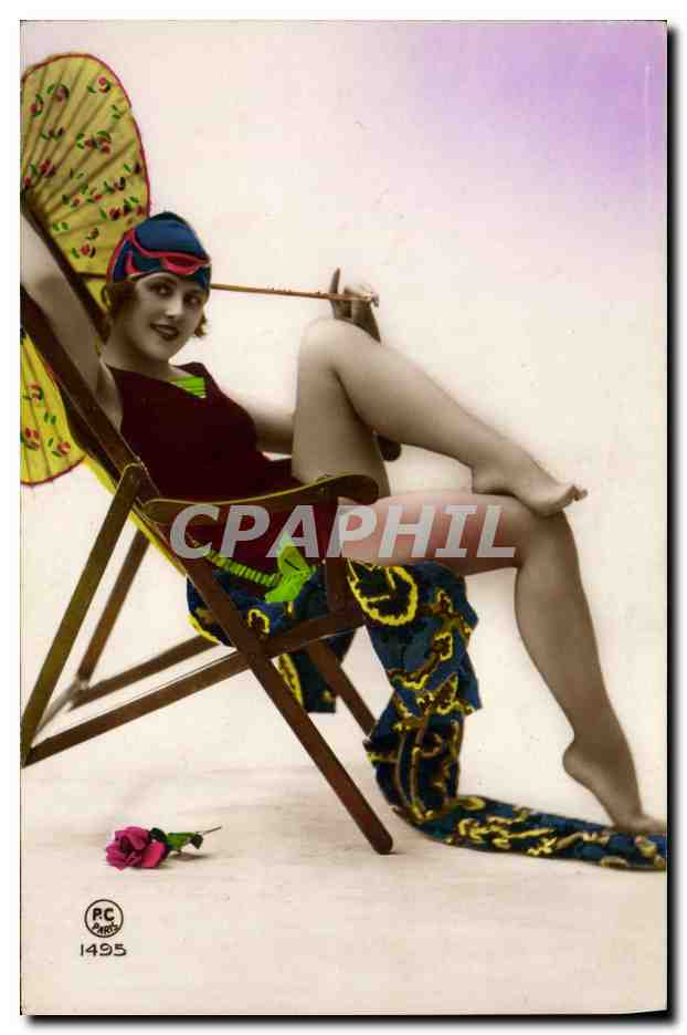 CPA Fantaisie Femme Pin Up
