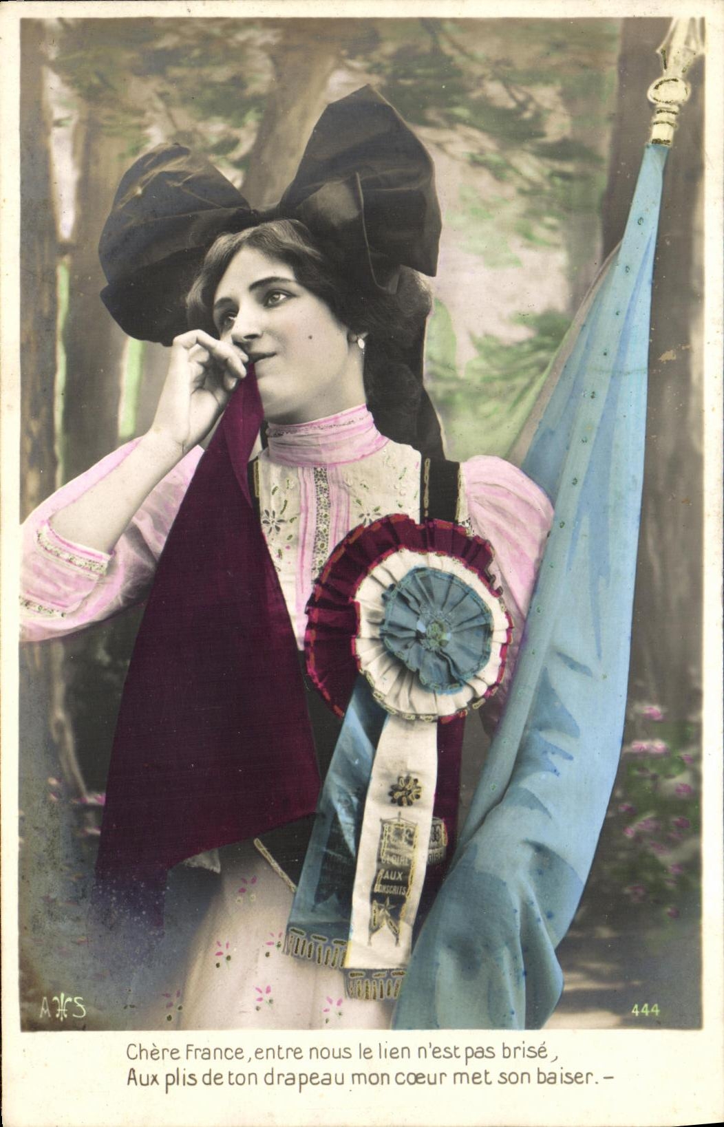 CPA Fantaisie Femme Alsace Folklore Costume