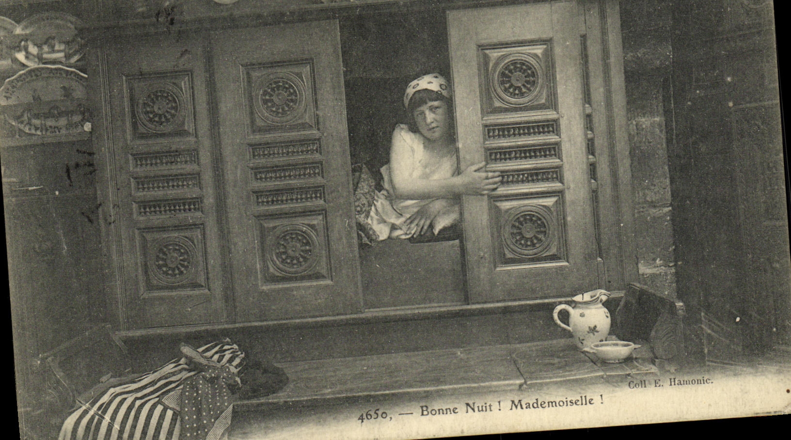 Femme à la fenêtre — Bonne Nuit ! Mademoiselle ! — Coll. E. Hamonic, n° 4650