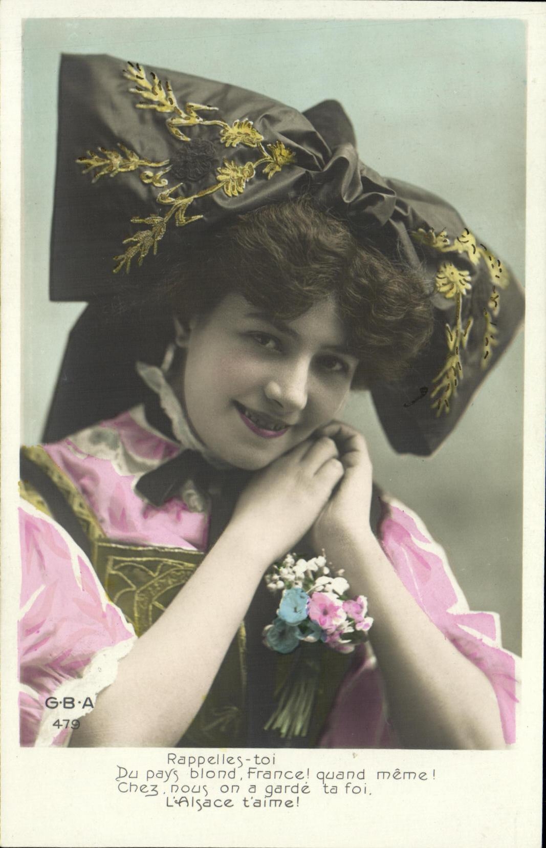 Jeune femme en costume alsacien — G.B.A. 479
