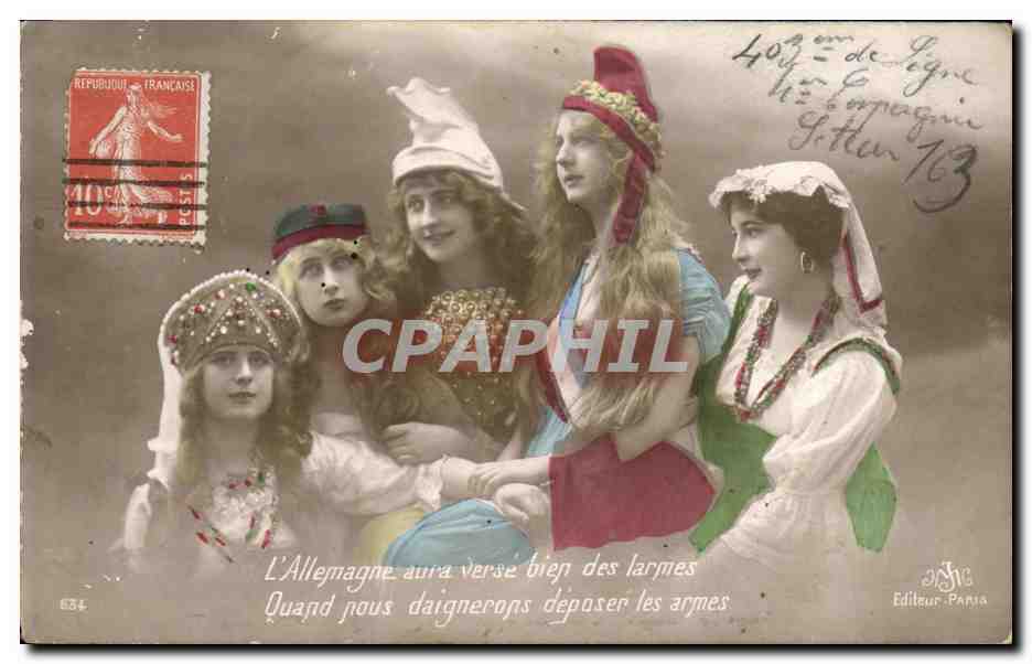 Cinq jeunes femmes en costumes traditionnels — Éditeur Paris — n° 624