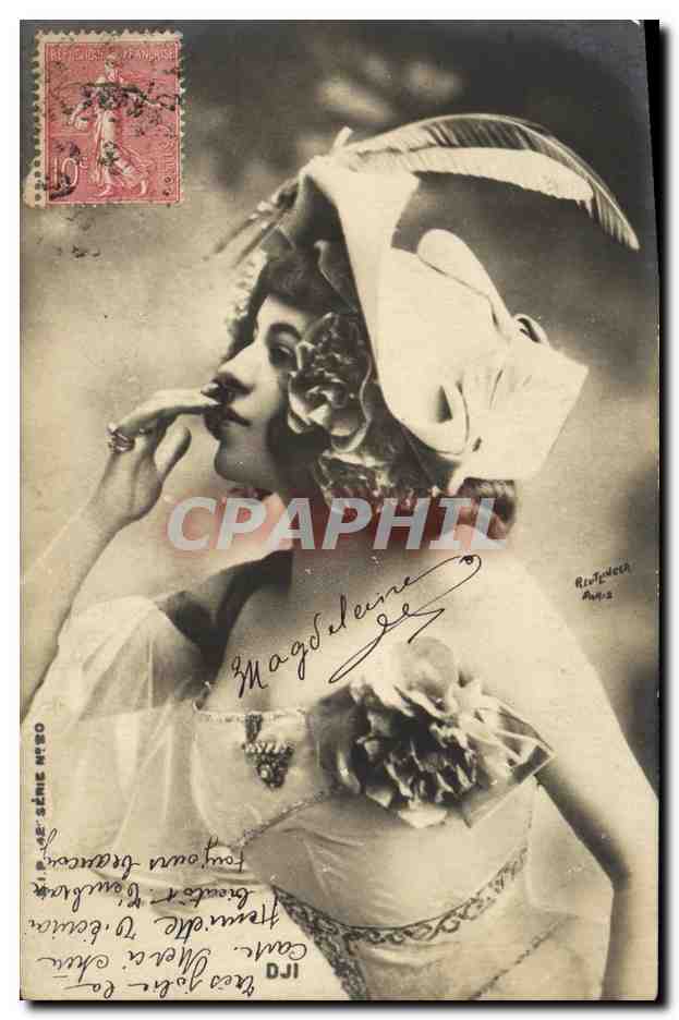 Mademoiselle Magdeleine — Portrait de scène — Riedmacher, n°20