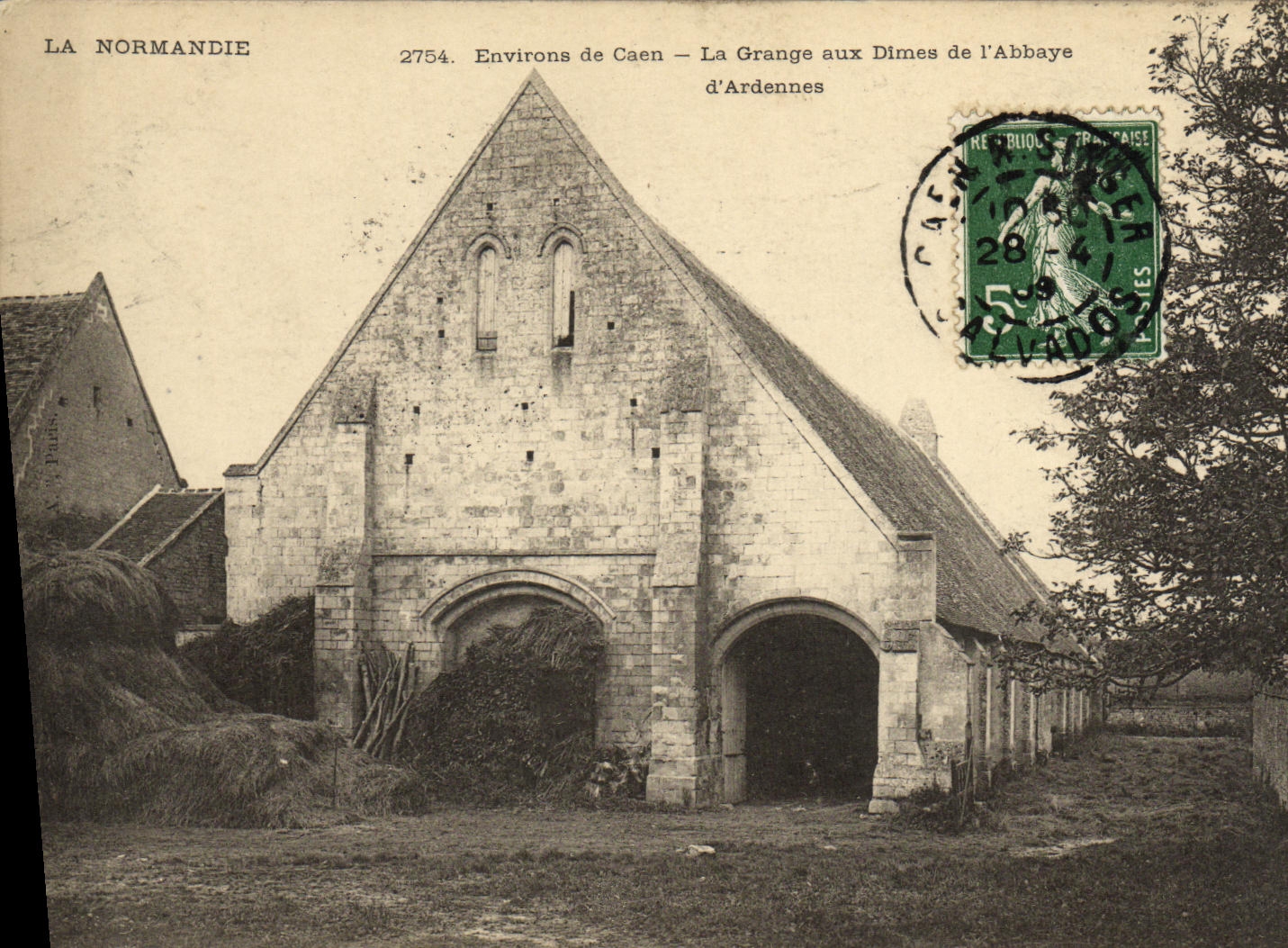 CPA Caen Environs de Caen La Grange aux Dimes de L Abbaye d Ardennes