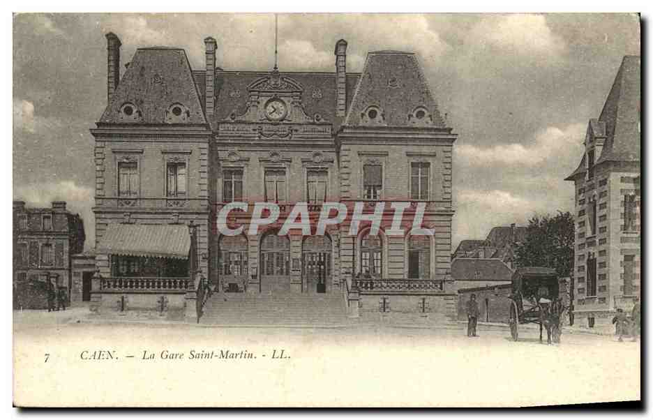 CPA Caen La Gare Saint Martin Caleche