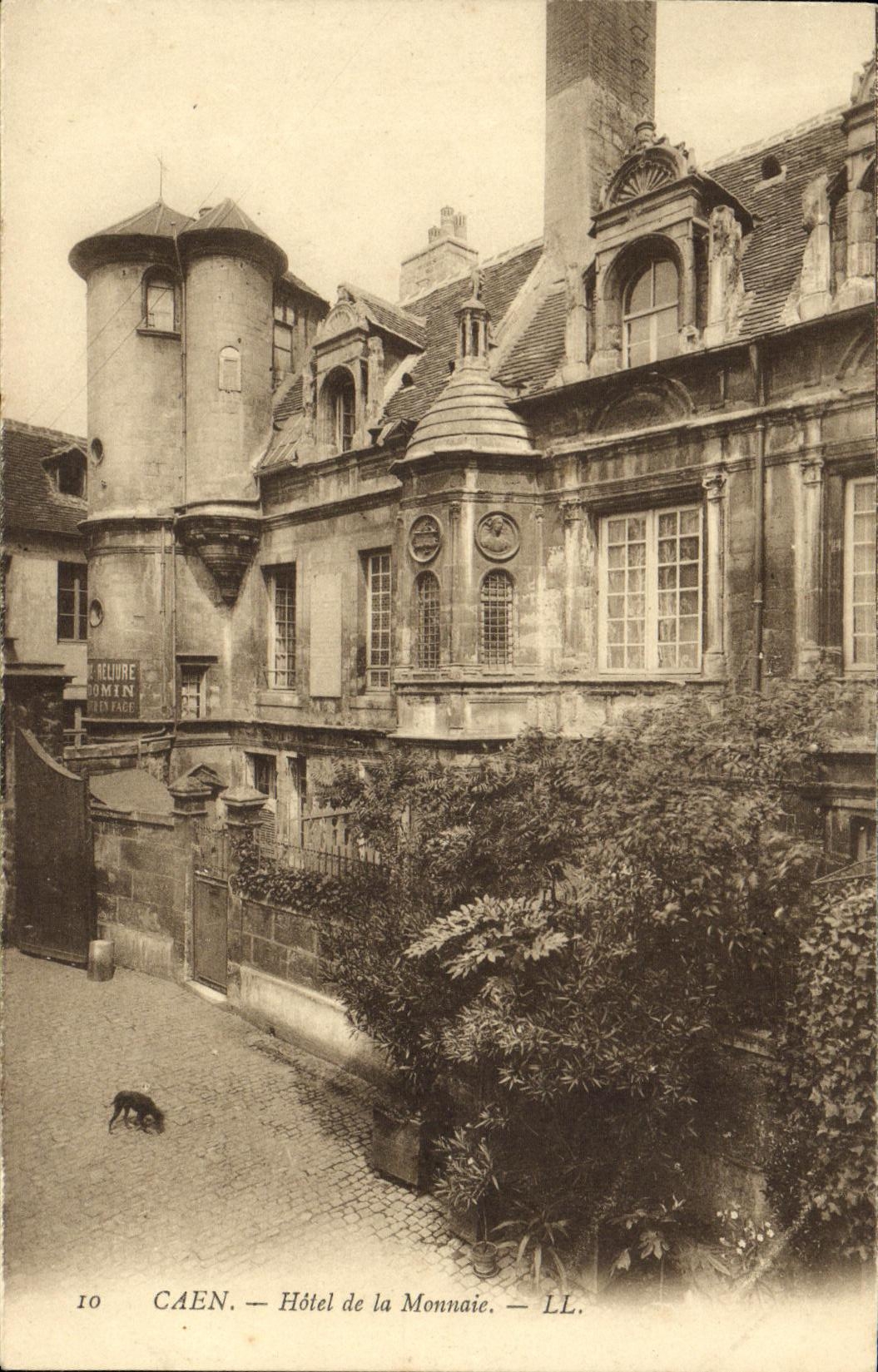 CPA Caen L Ancien Hotel de la Monnaie